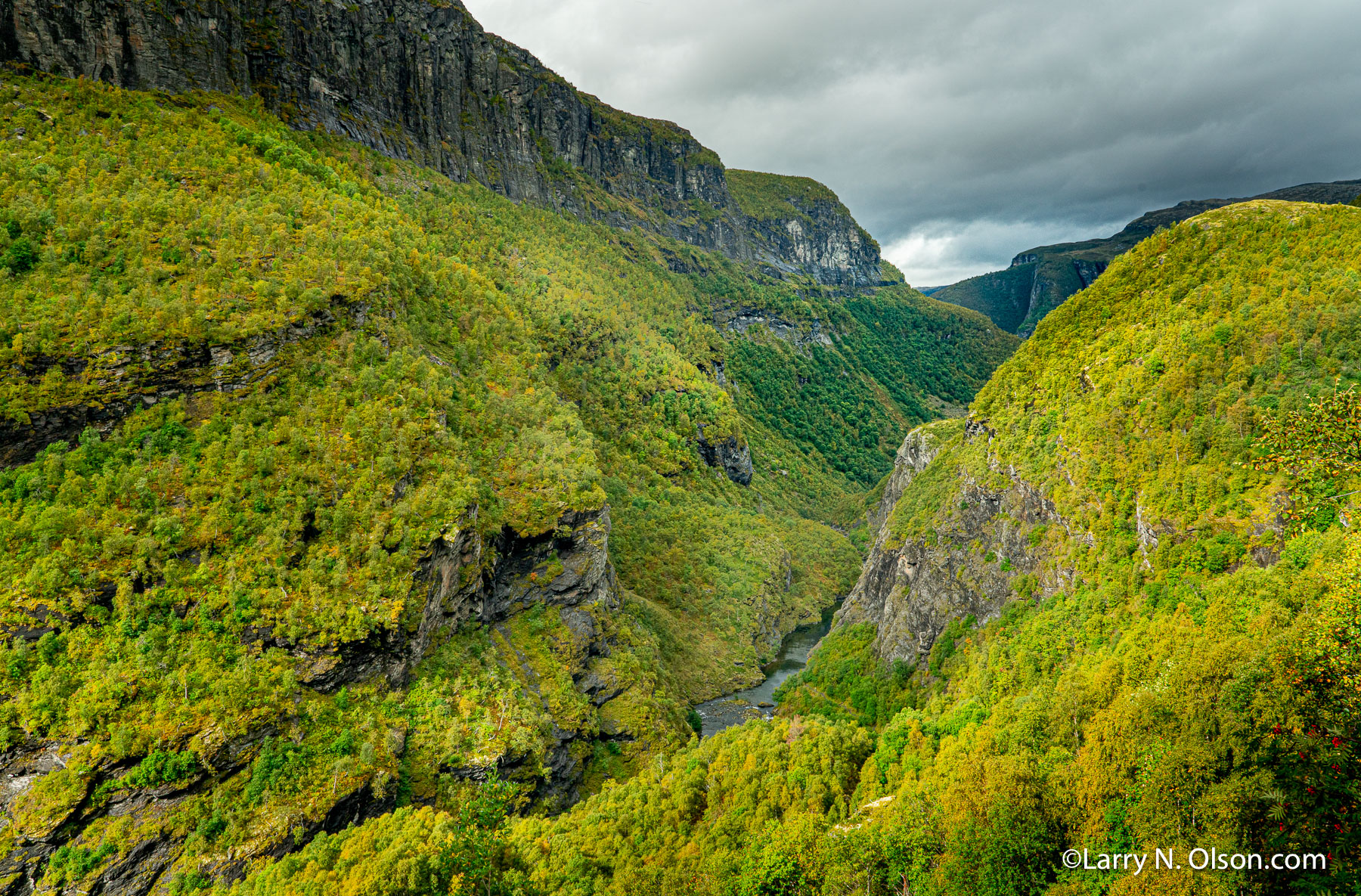 Aurlund Valley, Norway | Glacially carved Aurlandsdalen  shows the first hint of Autumn.