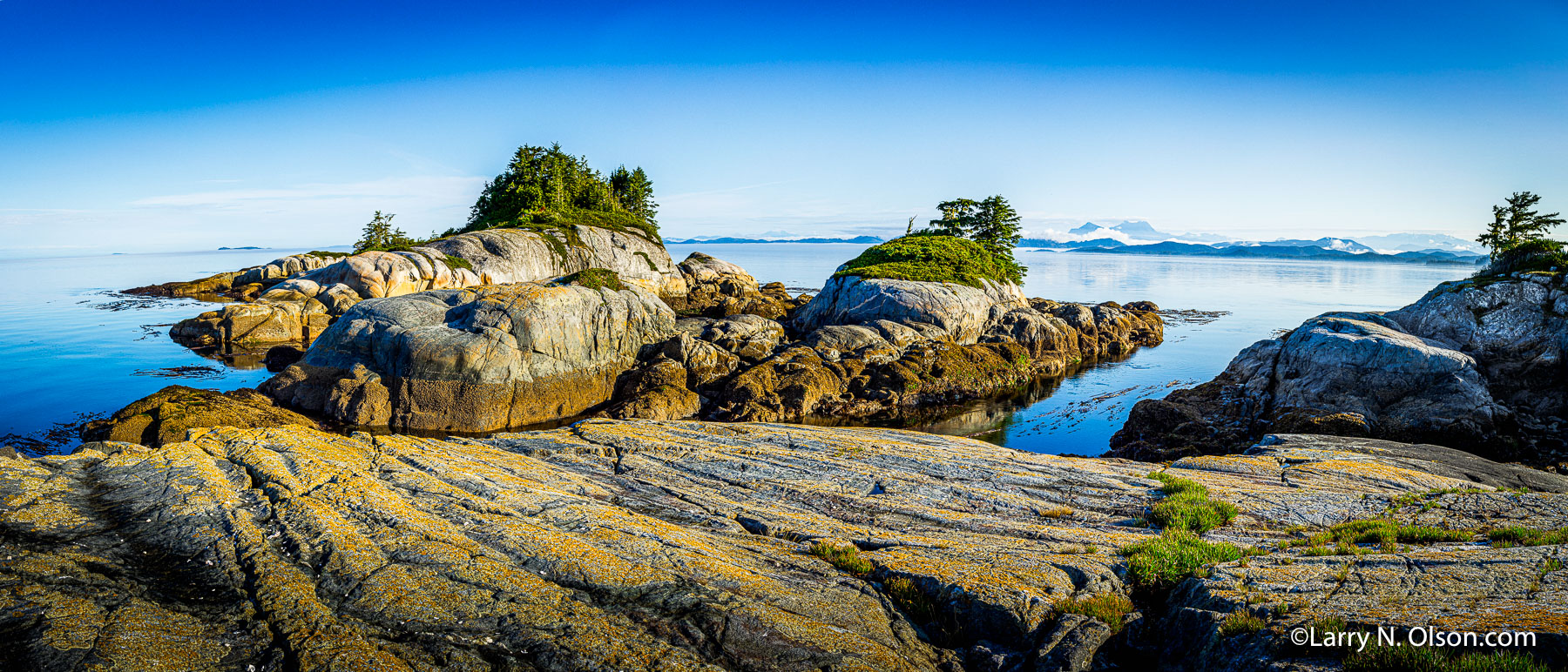 White Cliffs, Broughton Islands, BC, Canada | 