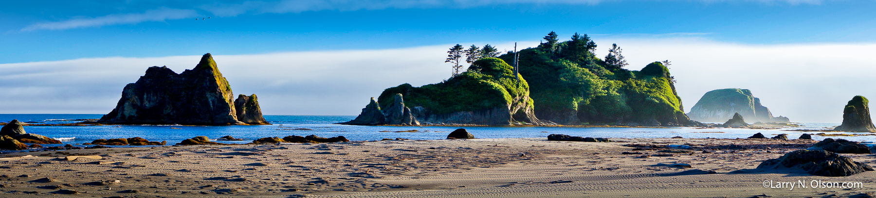 Toleak Point, Olympic National Park, WA | Sunset lights up these emerald green off shore islands at Toleak Point. They are a refuge for sea birds and marine mammals.