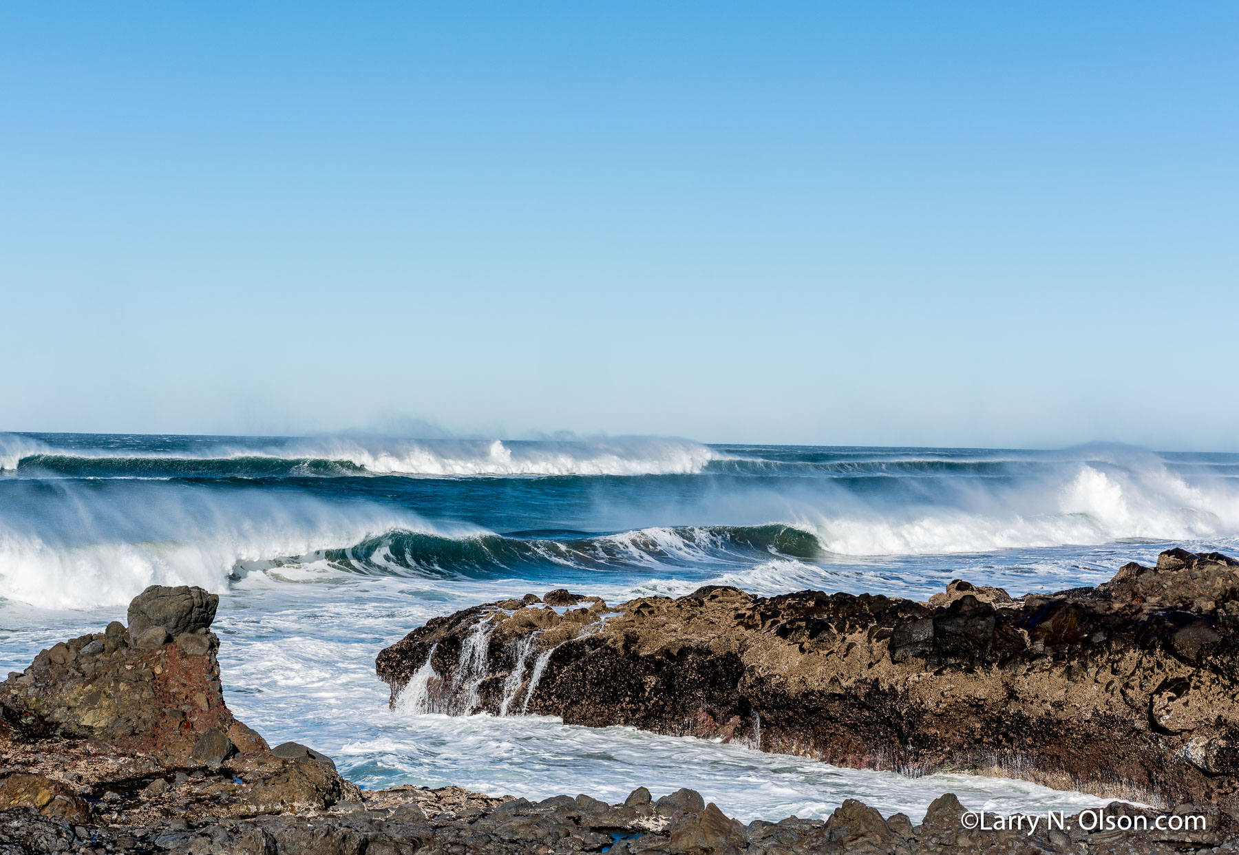 Winter Surf, Yachats, OR | Windblown Surf at Yachats, OR