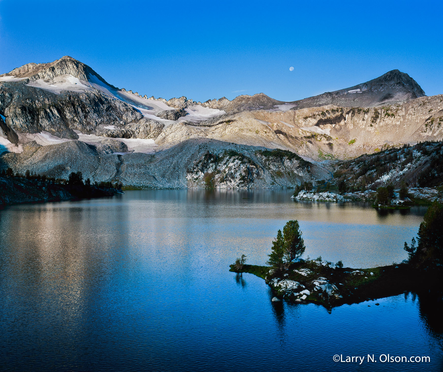Eagle Cap Wilderness, OR | The moon sets over Glacier Lake and the high Wallowa peaks Eagle Cap and Glacier Peak.