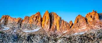 Sawtooth Ridge, Yosemite National Park, California | The last light of the day lingers on the granite spires next to the Matterhorn.