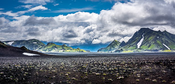 Emstur, Iceland, panorama | Interesting shapes of the mountains make hiking the Landmannalaugar in Iceland very unique.