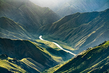 Hat Point, Hells Canyon National Recreation Area, Oregon | Mid morning light in Hells Canyon National Recreation Area.